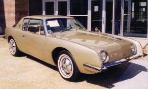Studebaker Avanti 1962 года